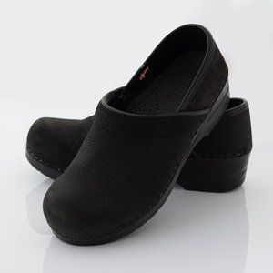 Sanita Women's Black Leather Clog Shoes